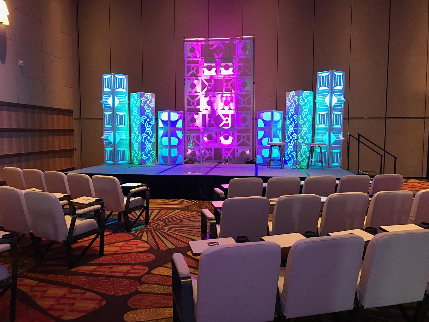 Quest Events Totally Mod Rentals Session Seating Events Trade Shows Style Tyles Wall Column Rentals